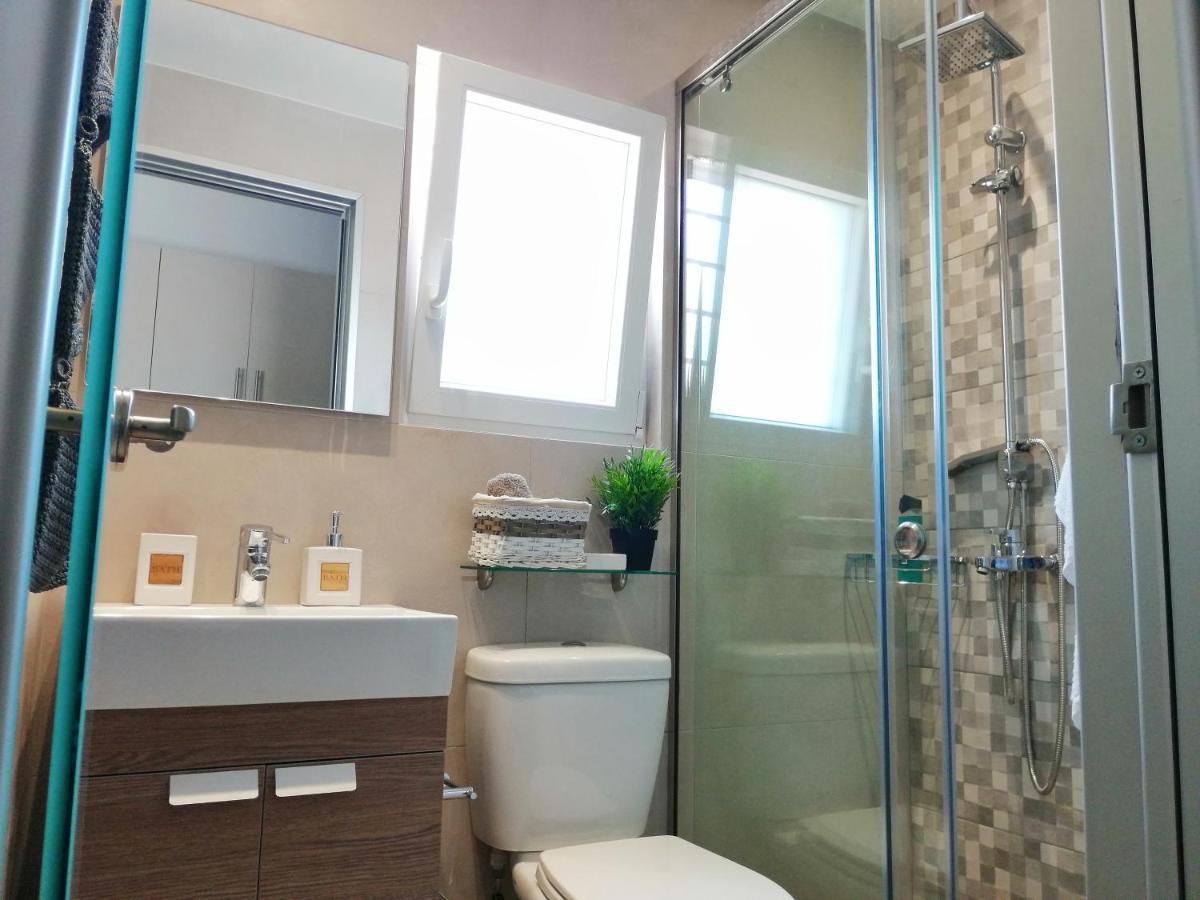 Personal Holiday Homes 罗希姆诺 外观 照片