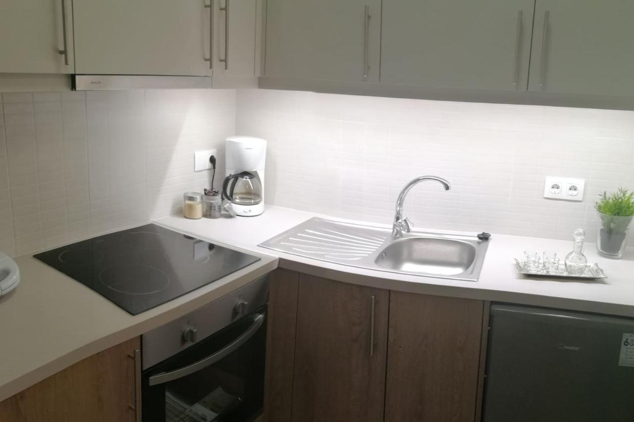 Personal Holiday Homes 罗希姆诺 外观 照片