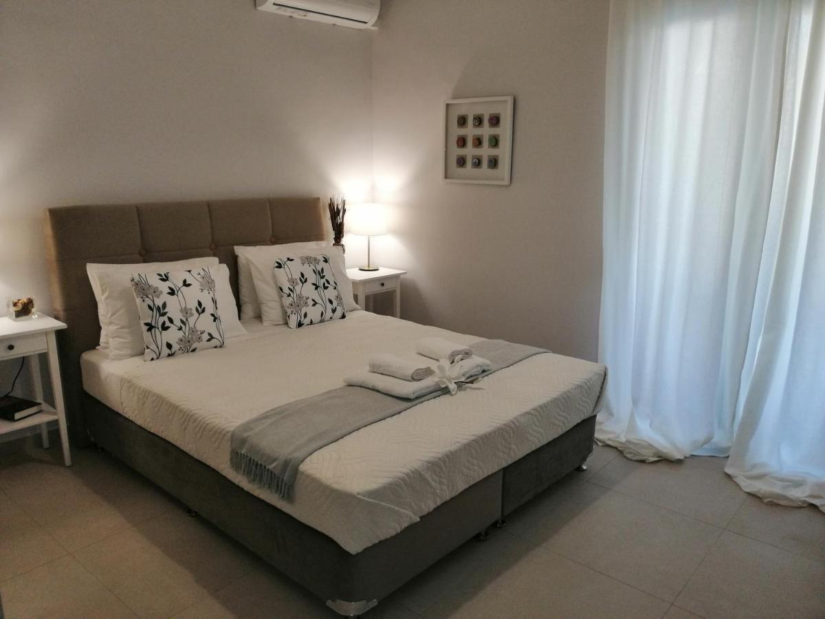 Personal Holiday Homes 罗希姆诺 外观 照片