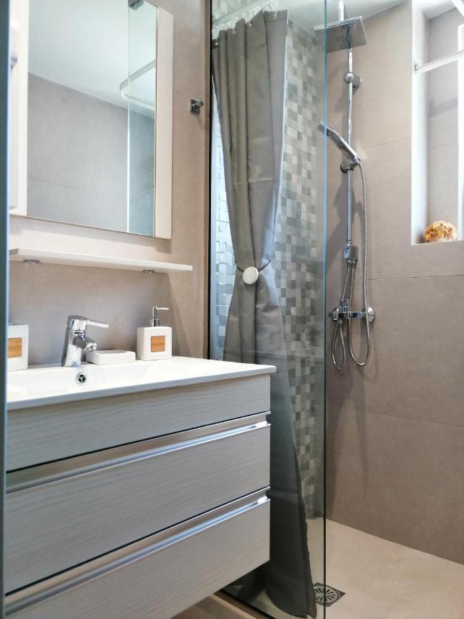 Personal Holiday Homes 罗希姆诺 外观 照片